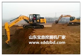 山東寶鼎挖掘機(jī)廠家