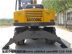 寶鼎小型挖掘機