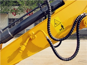 預留多器具液壓管路