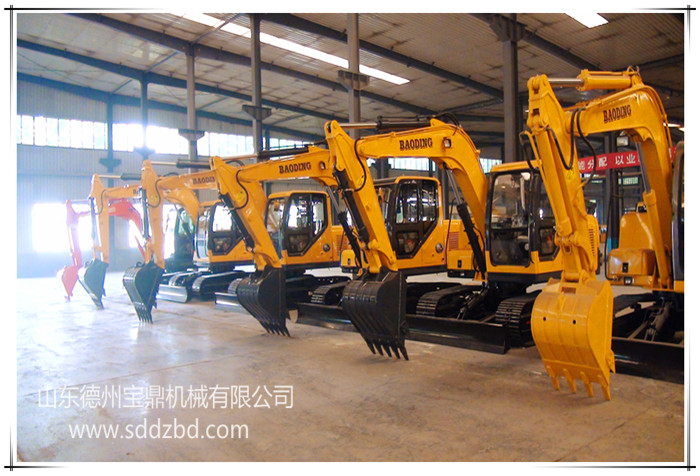 山東寶鼎機(jī)械有限公司小型挖掘機(jī)產(chǎn)品