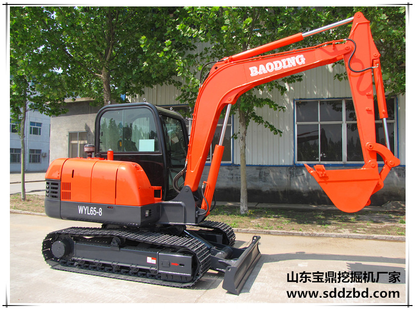 山東寶鼎挖掘機(jī)廠家小型挖掘機(jī)械產(chǎn)品