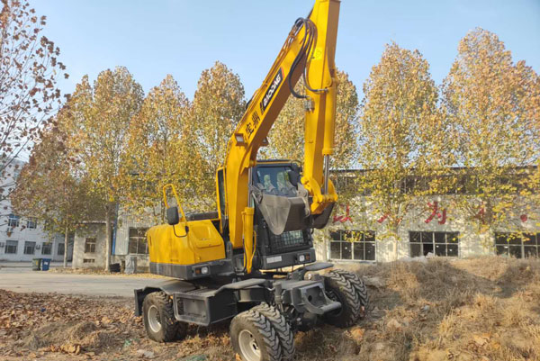 國產輪式挖掘機80車型.jpg