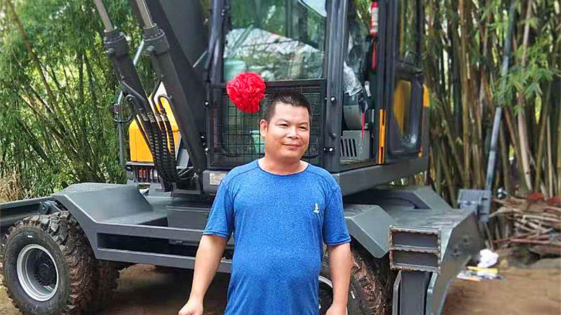 廣西南寧抓木機(jī)銷售客戶